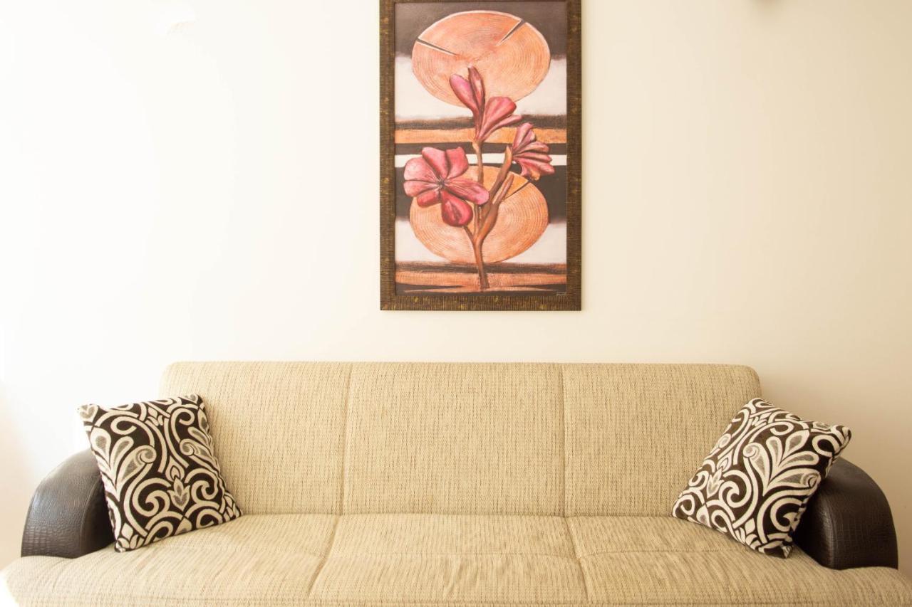 Cute And Cozy Studio With Cathedral View-Excellent Location サラエヴォ エクステリア 写真