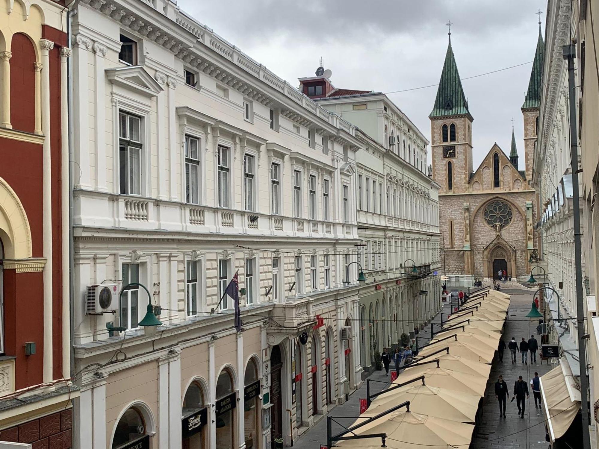 Cute And Cozy Studio With Cathedral View-Excellent Location サラエヴォ エクステリア 写真